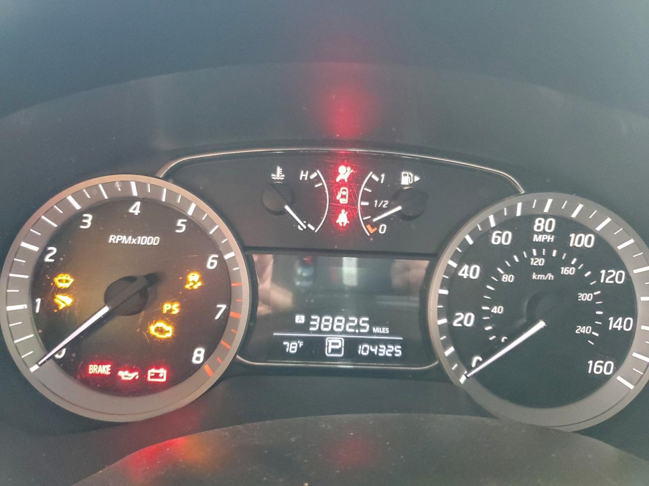 2015 NISSAN SENTRA S photo 9