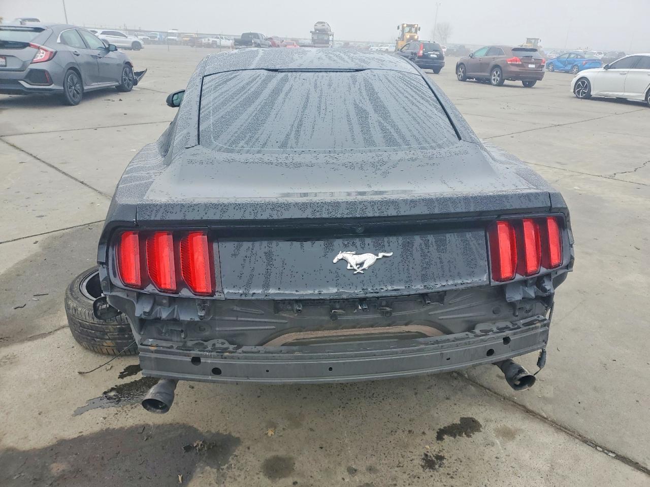 2015 FORD MUSTANG photo 6