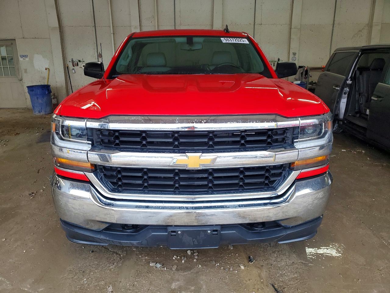 2018 CHEVROLET SILVERADO K1500 photo 5