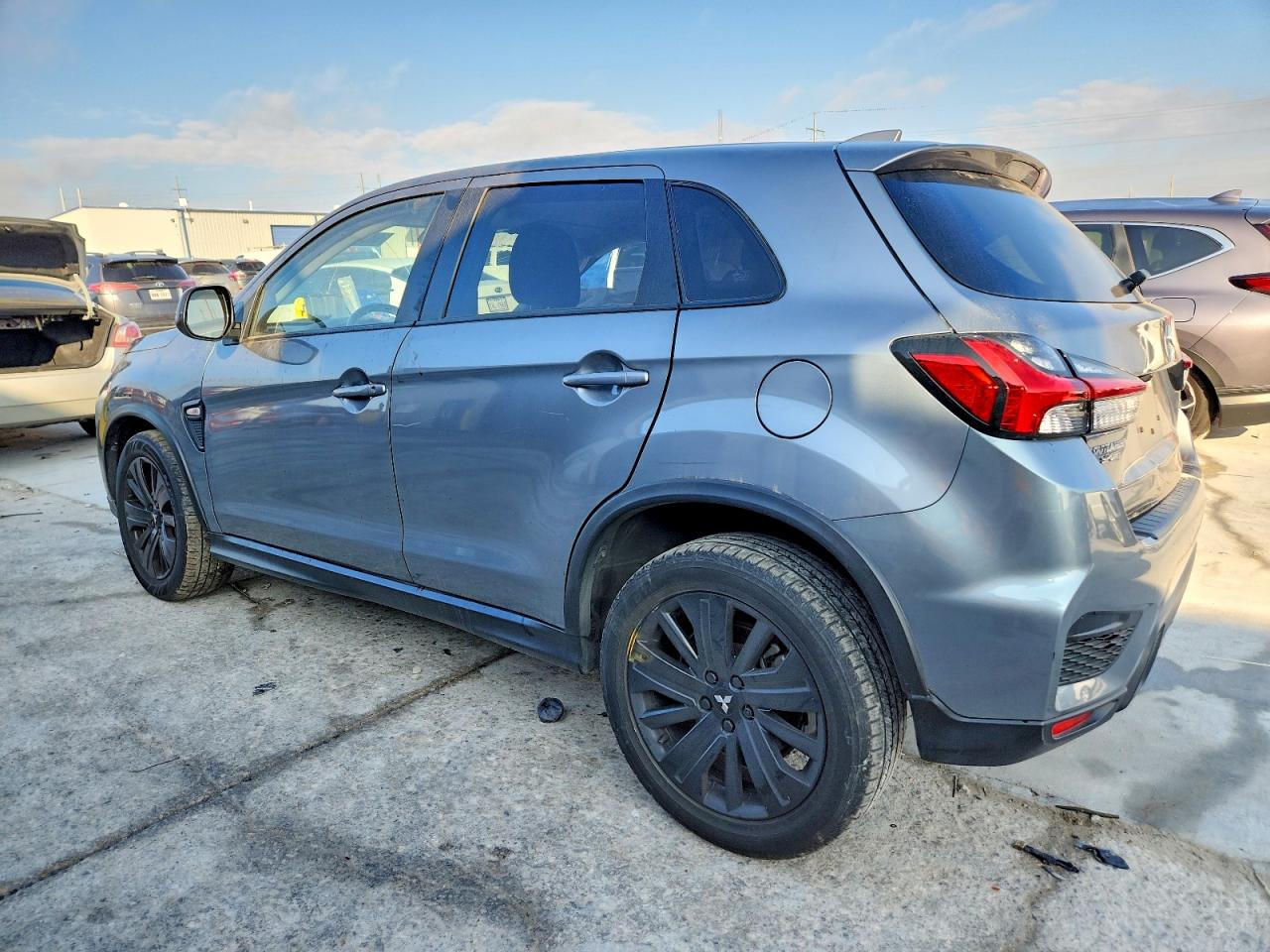 2022 MITSUBISHI OUTLANDER SPORT ES photo 2