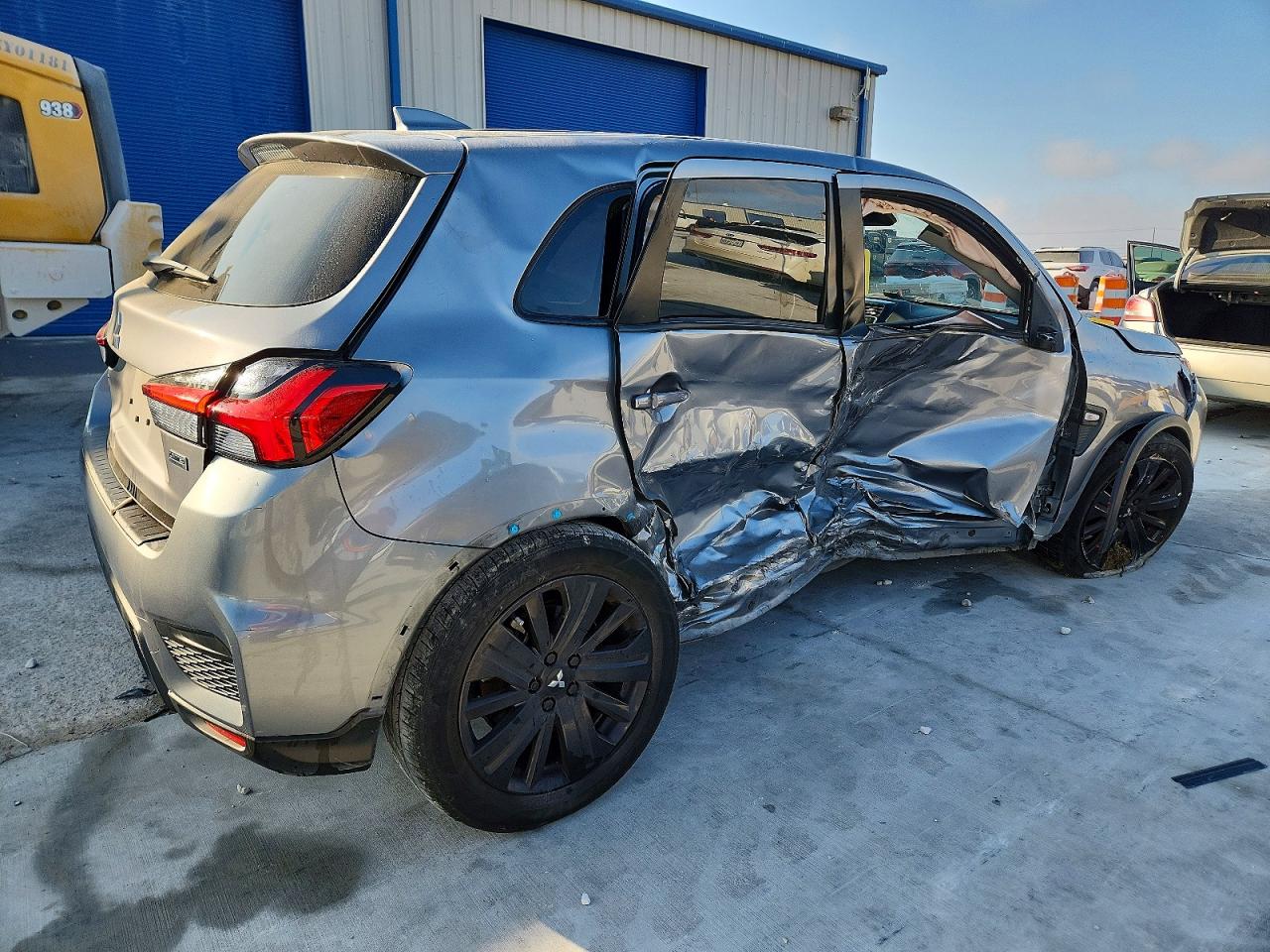 2022 MITSUBISHI OUTLANDER SPORT ES photo 3