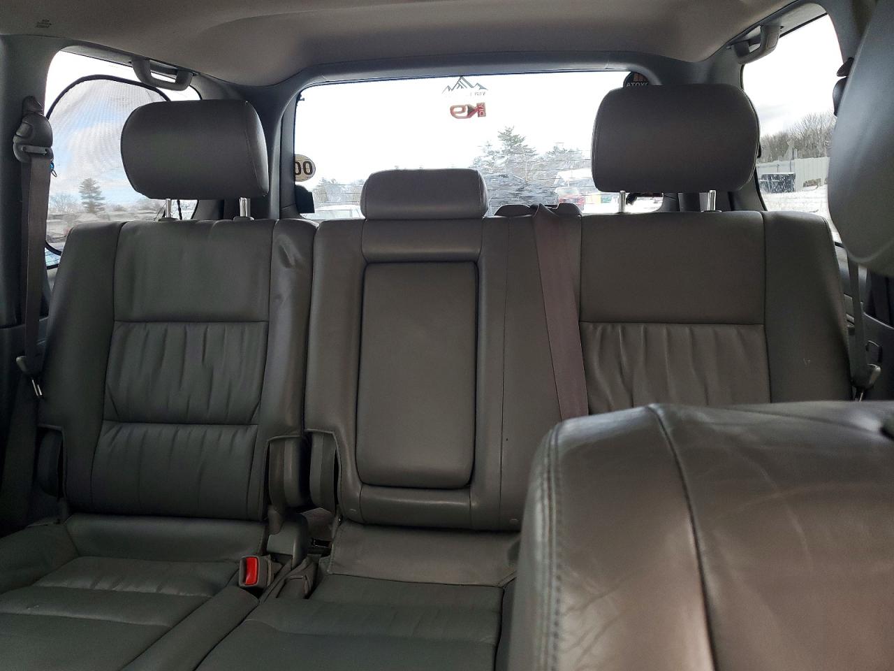 2006 TOYOTA LAND CRUISER photo 10
