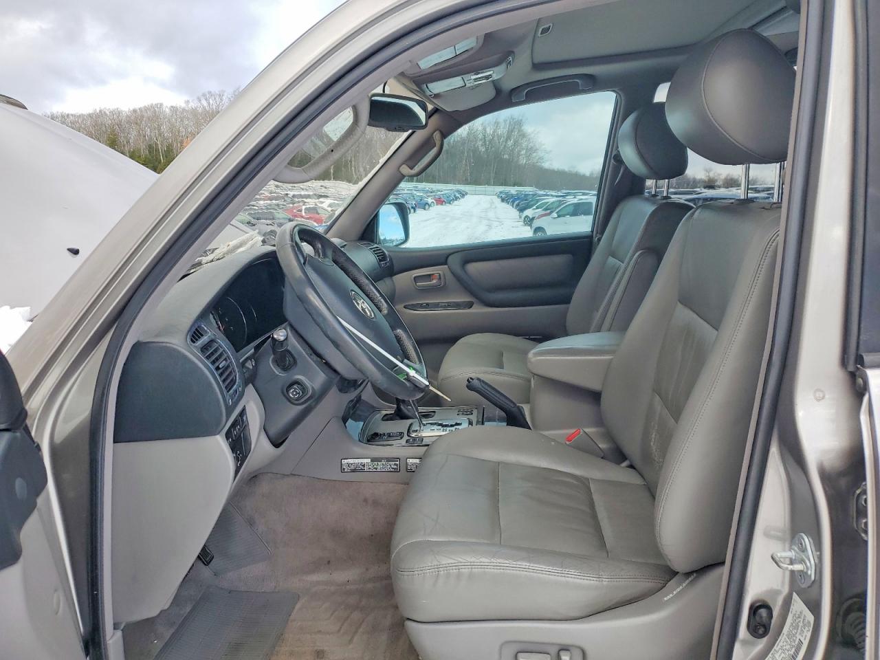 2006 TOYOTA LAND CRUISER photo 7