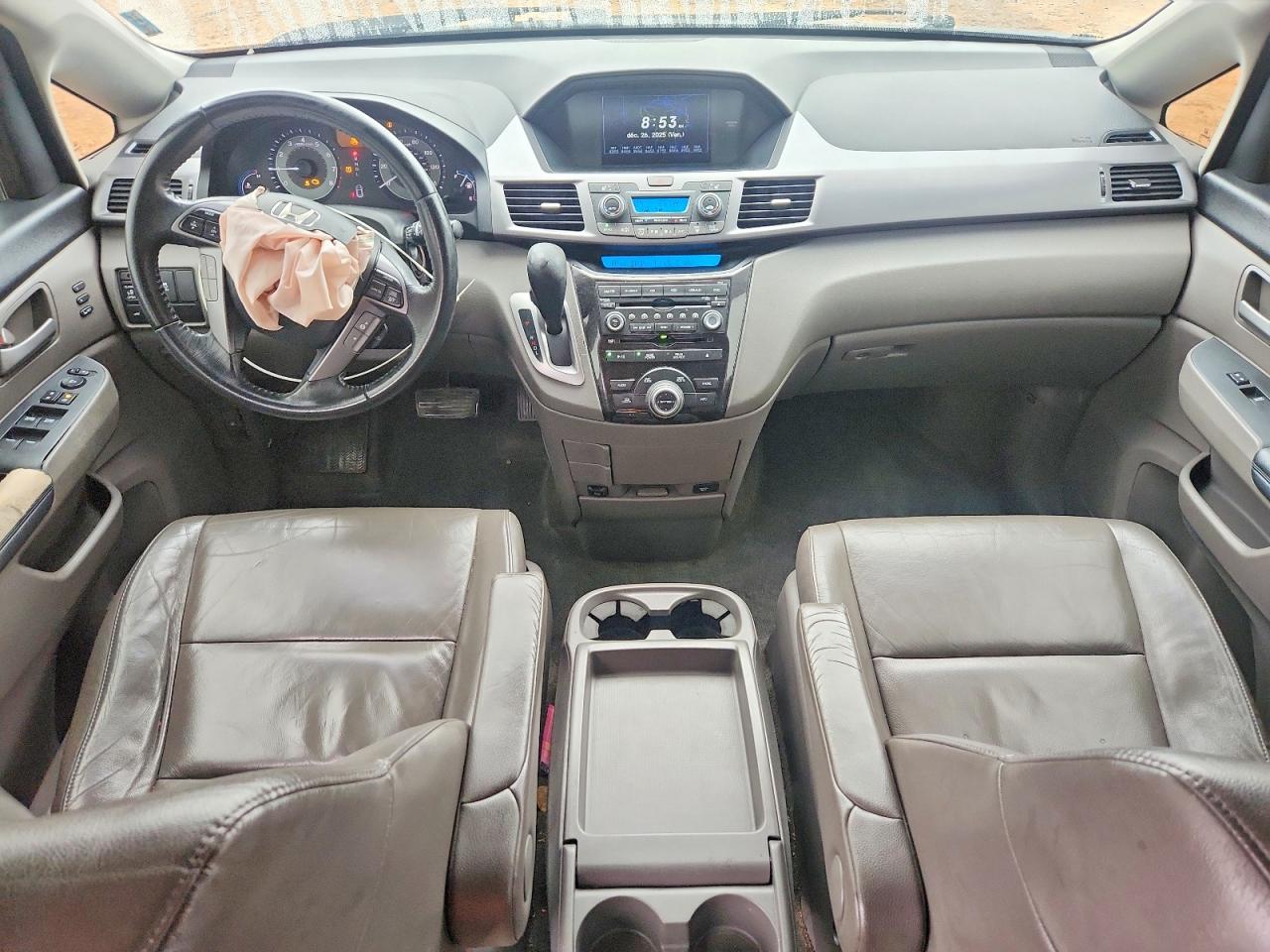 2012 HONDA ODYSSEY TOURING photo 8
