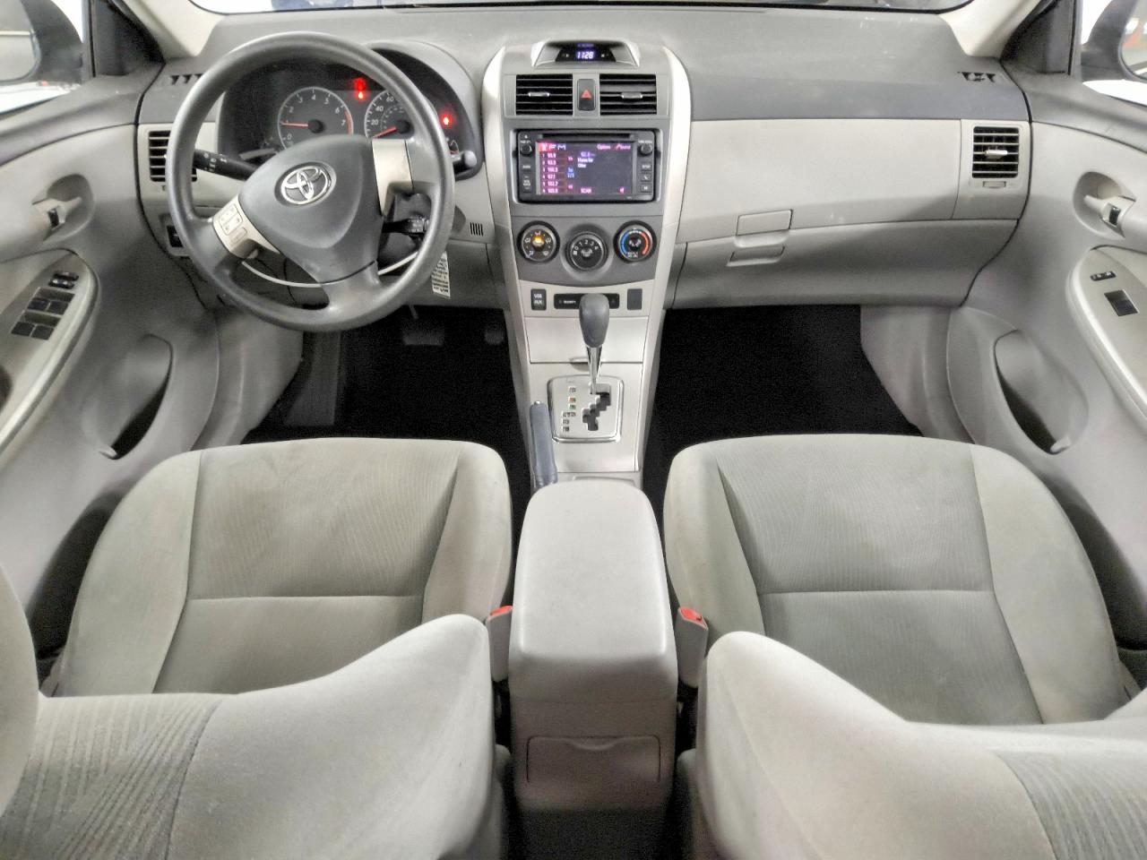 2013 TOYOTA COROLLA BASE photo 8