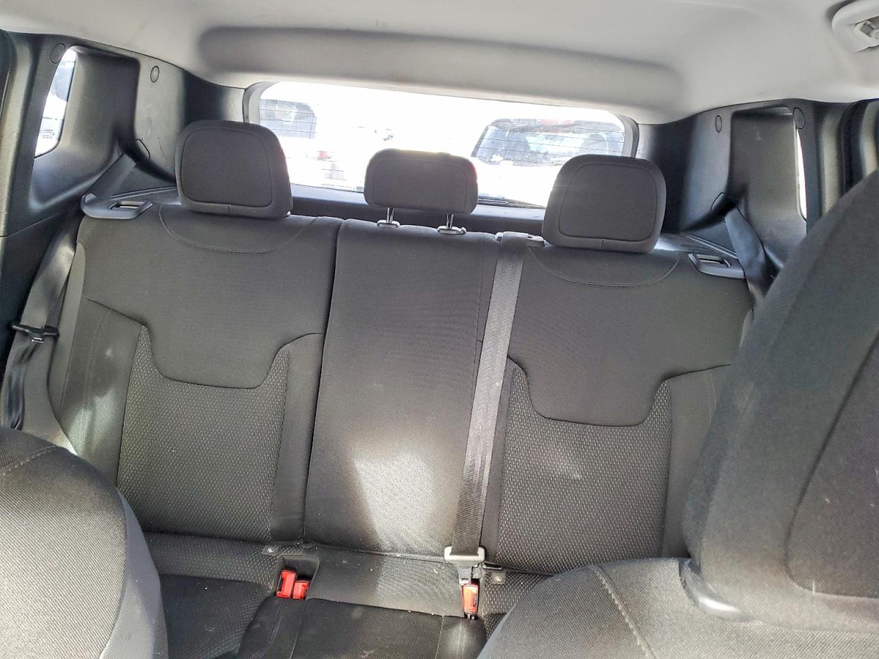 2020 JEEP RENEGADE LATITUDE photo 10