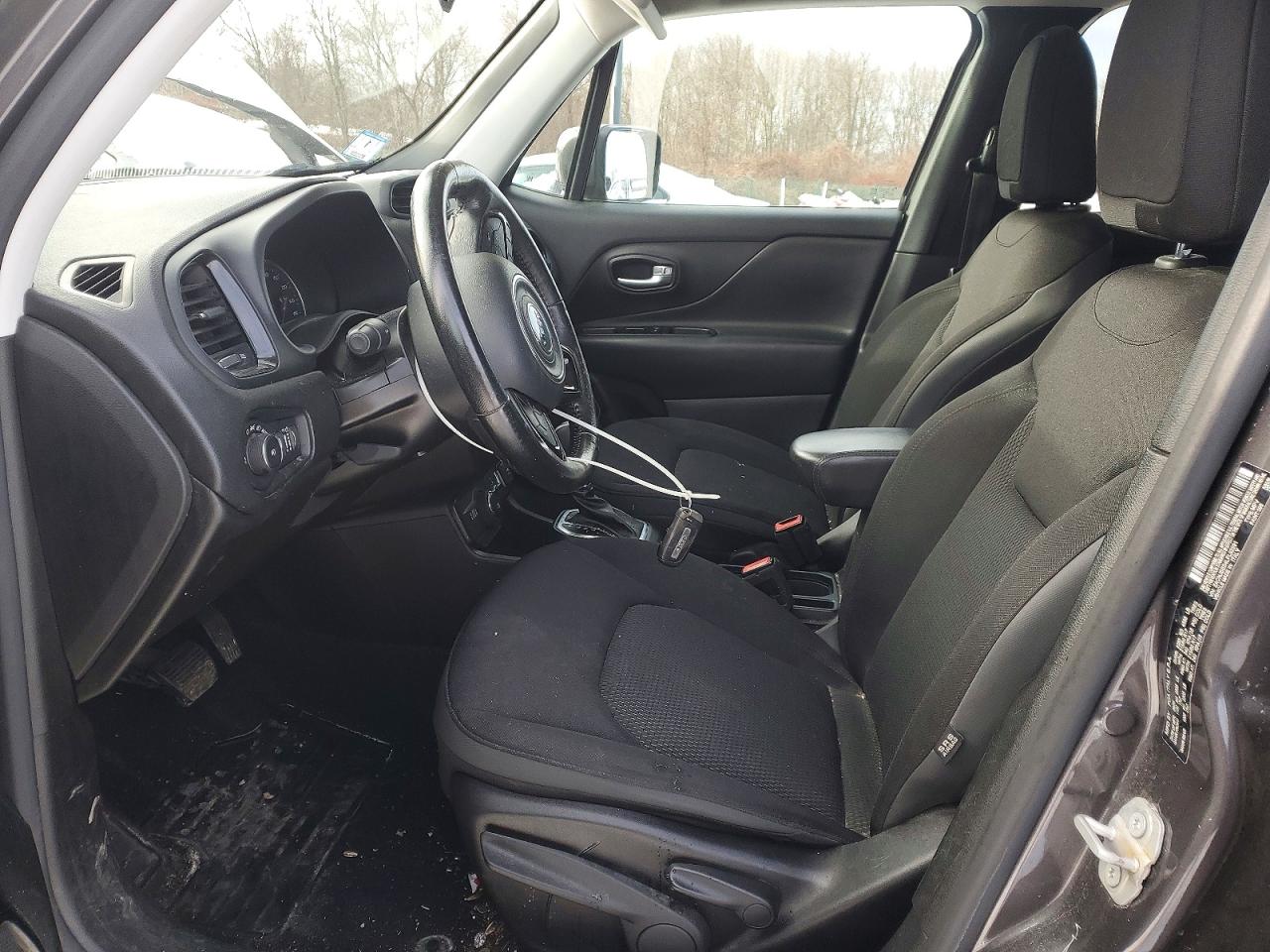 2020 JEEP RENEGADE LATITUDE photo 7