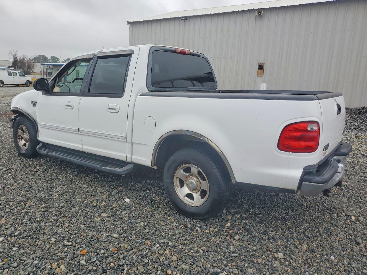 2003 FORD F150 SUPERCREW photo 2