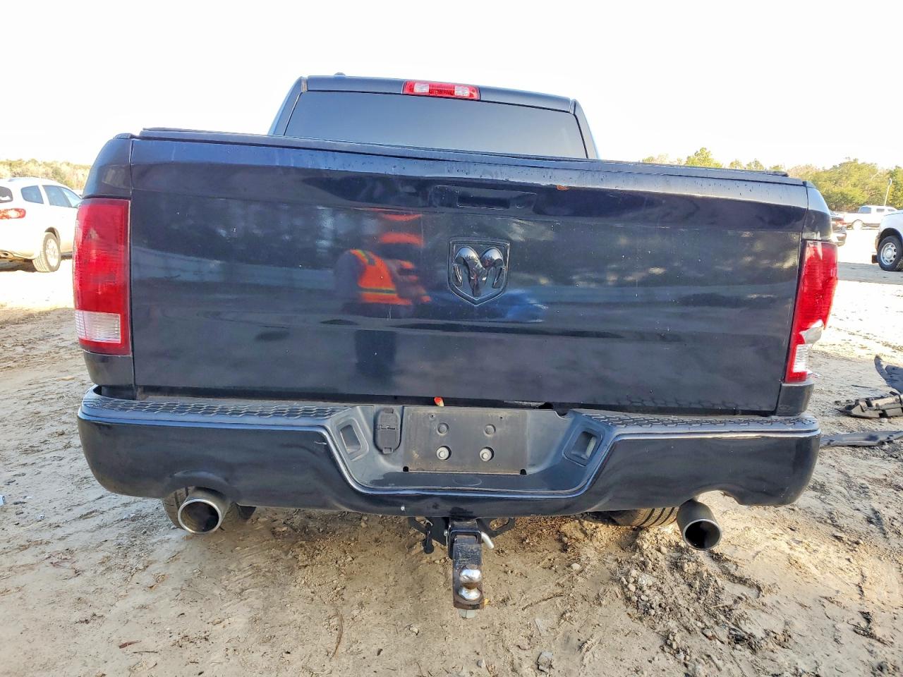 2017 RAM 1500 ST photo 6