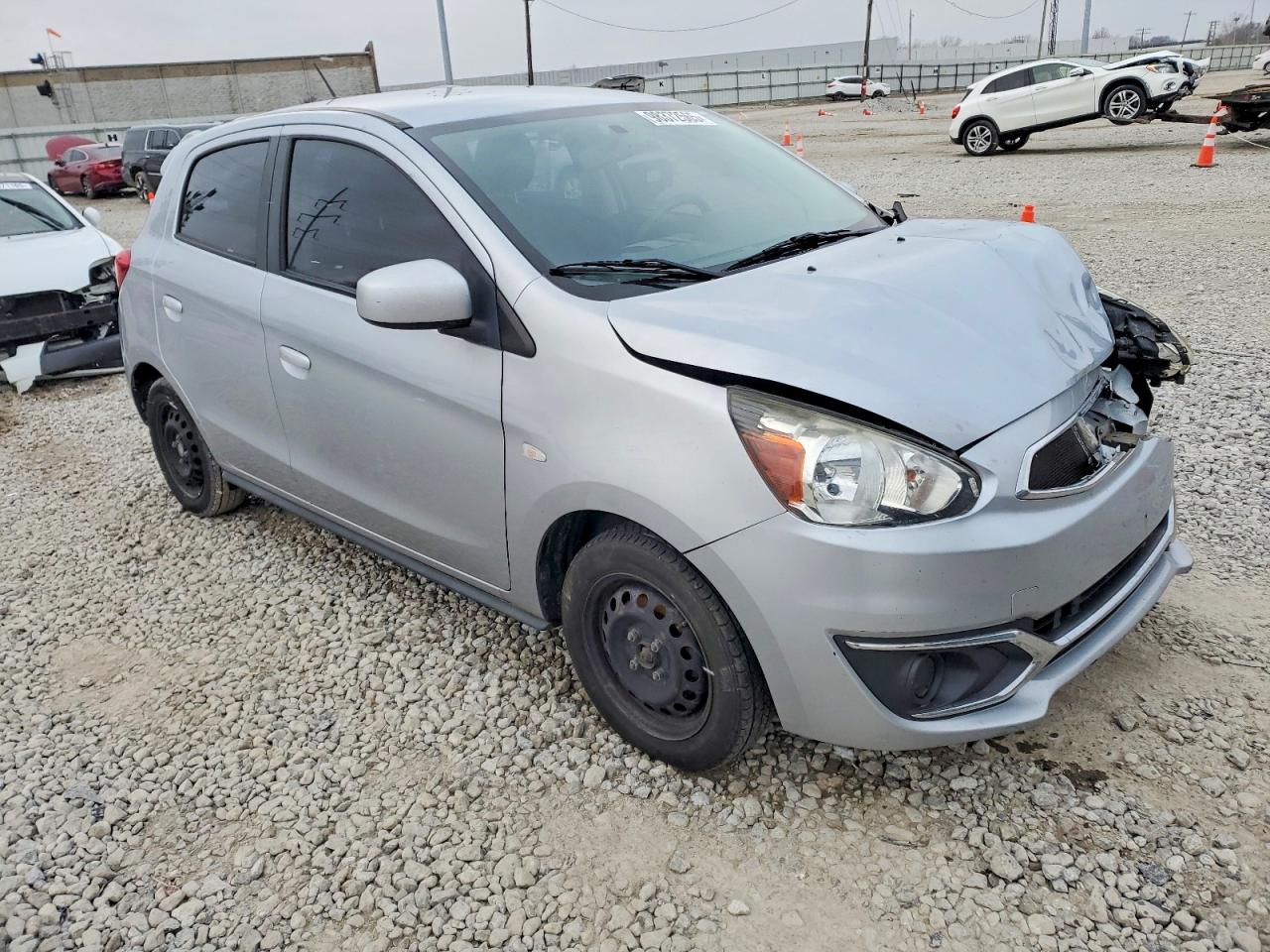 2017 MITSUBISHI MIRAGE ES photo 4