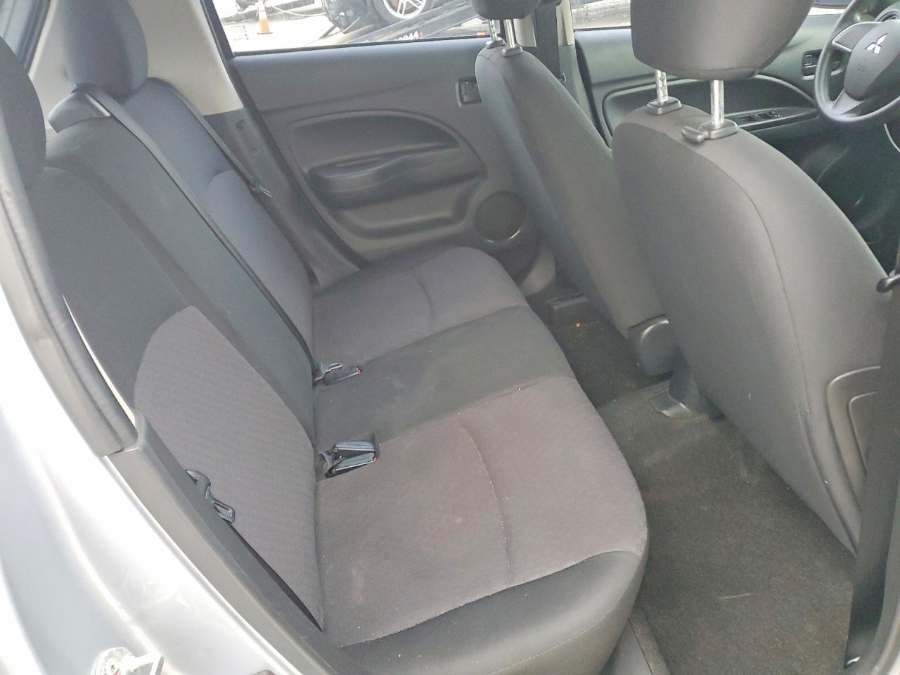 2017 MITSUBISHI MIRAGE ES photo 10