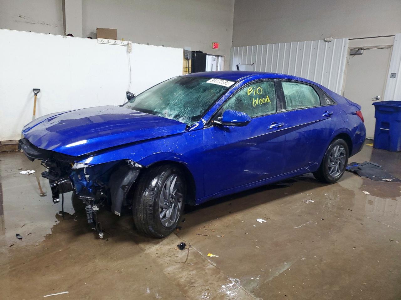 2024 HYUNDAI ELANTRA
