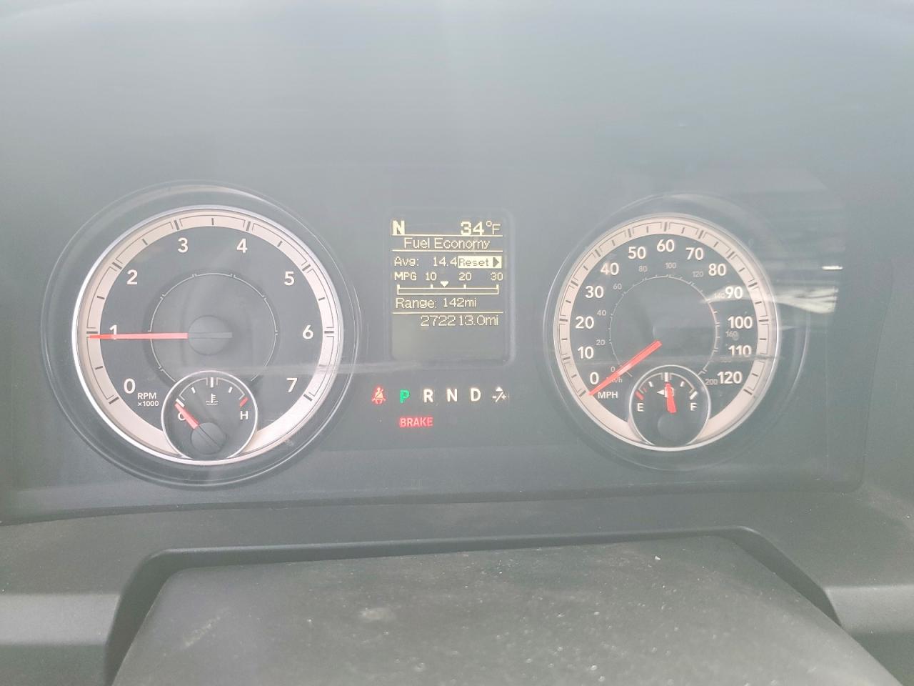 2015 RAM 1500 SLT photo 9