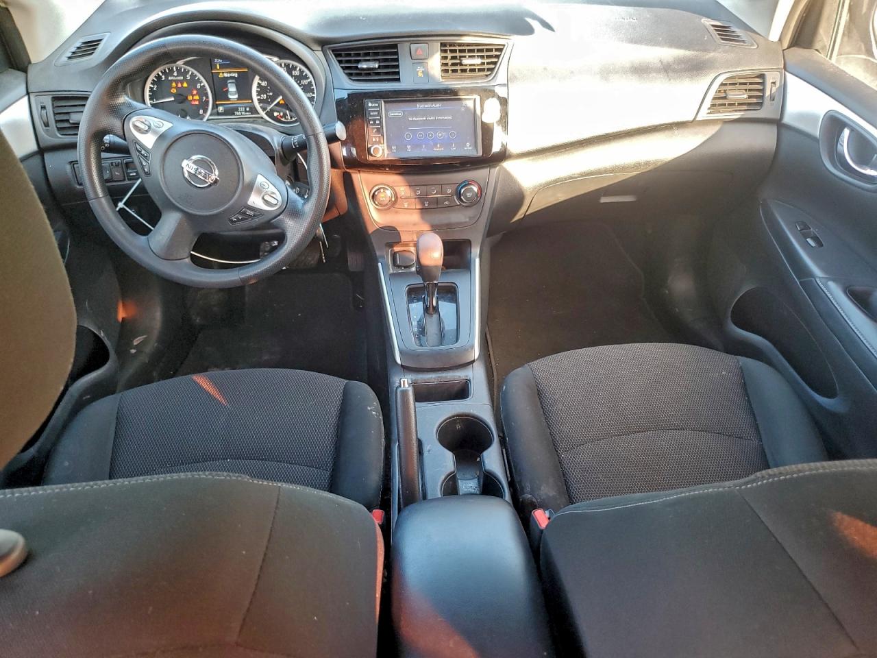 2019 NISSAN SENTRA S photo 8