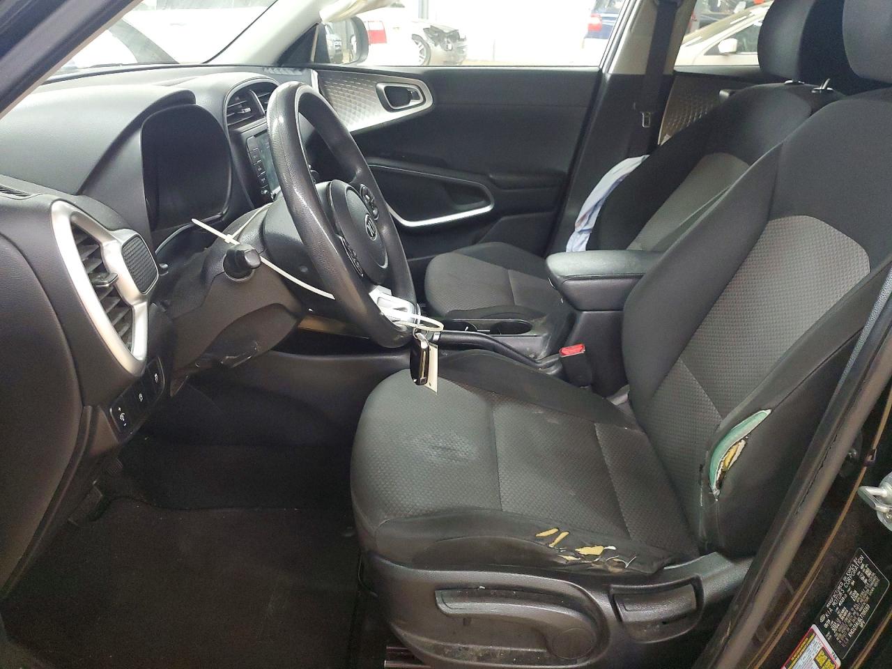 2020 KIA SOUL LX photo 7