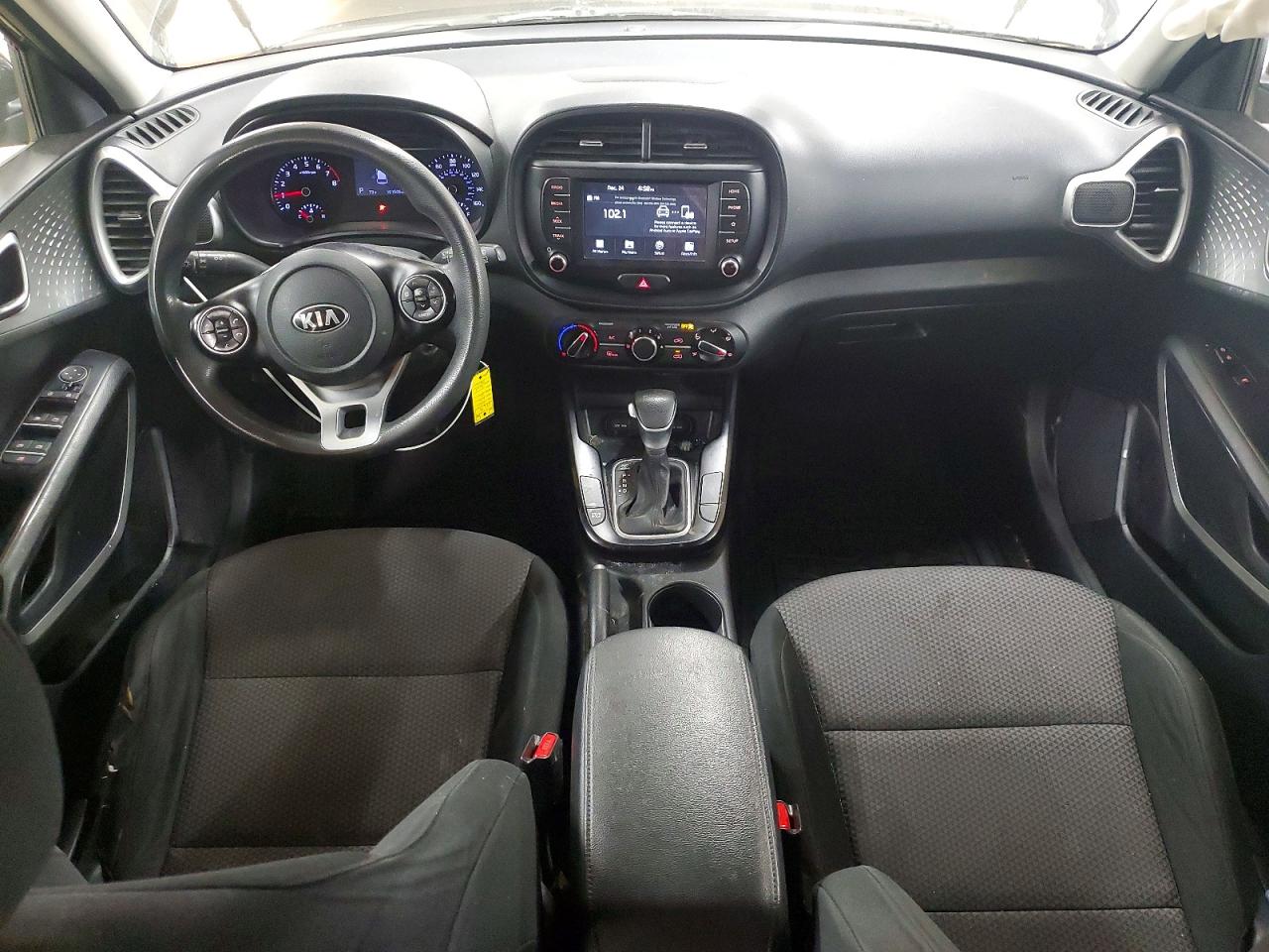 2020 KIA SOUL LX photo 8