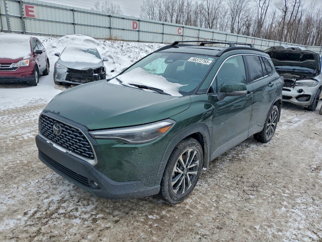 2024 TOYOTA COROLLA CROSS