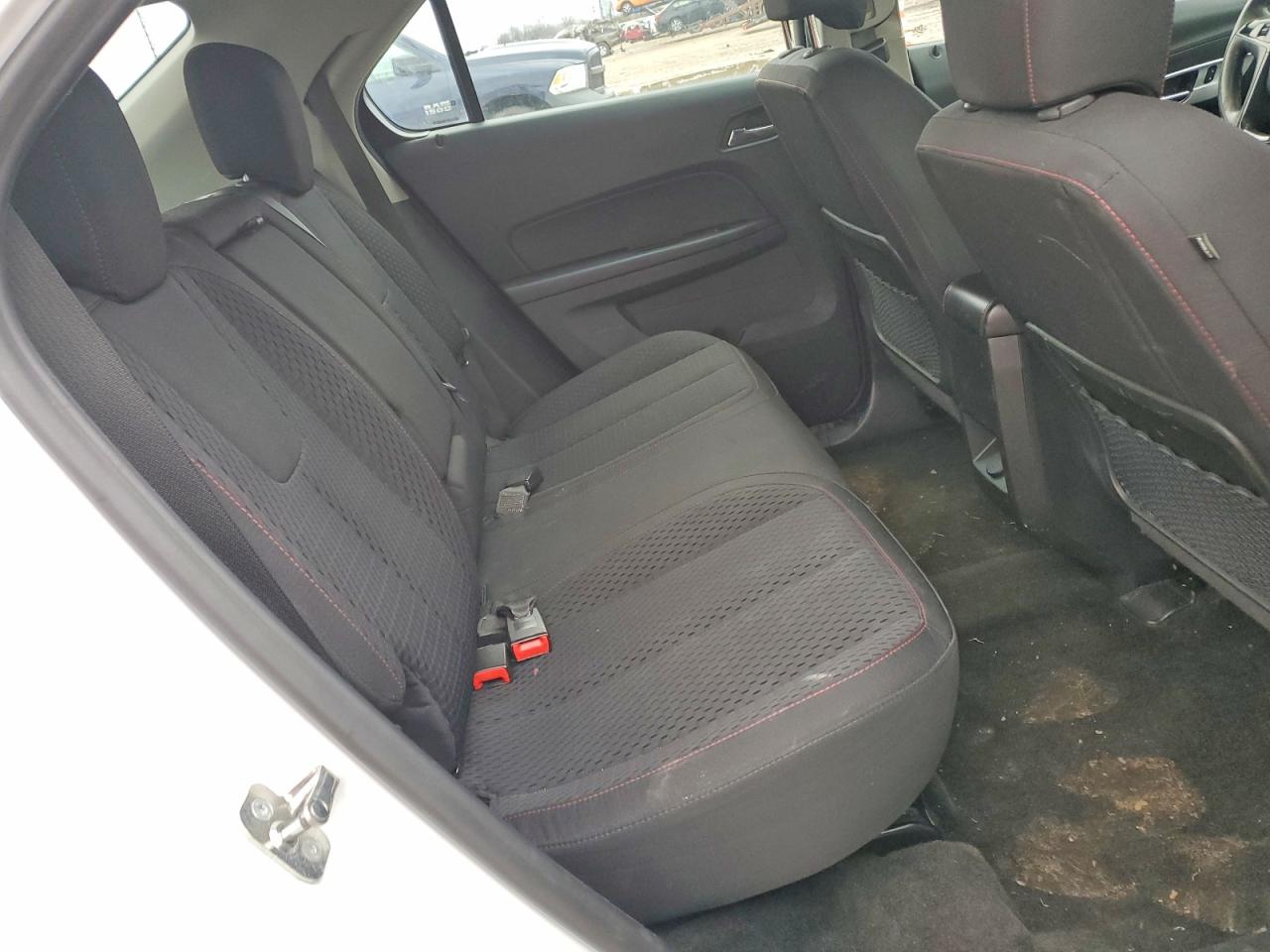 2015 CHEVROLET EQUINOX LS photo 11