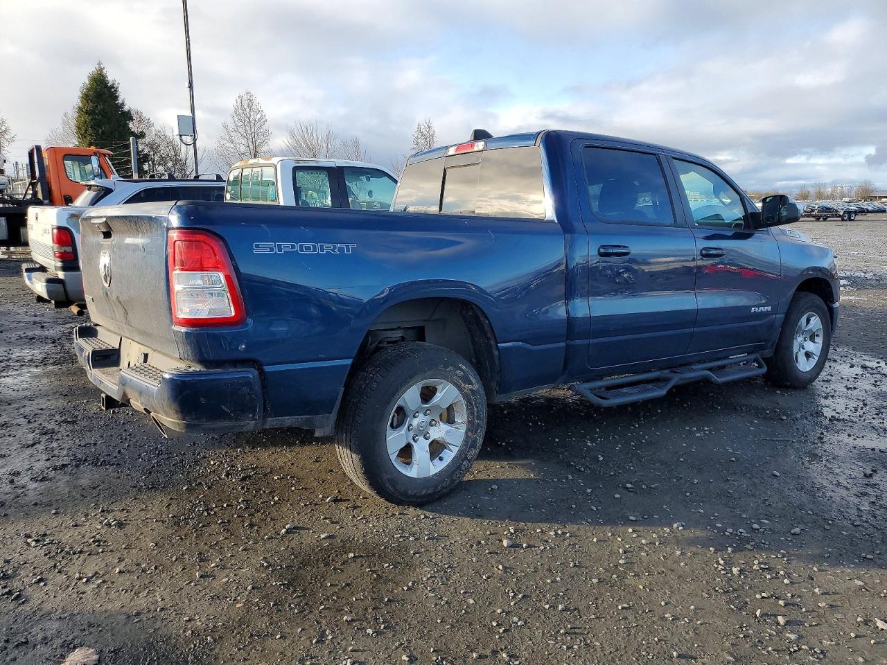 2023 RAM 1500 BIG HORN photo 5