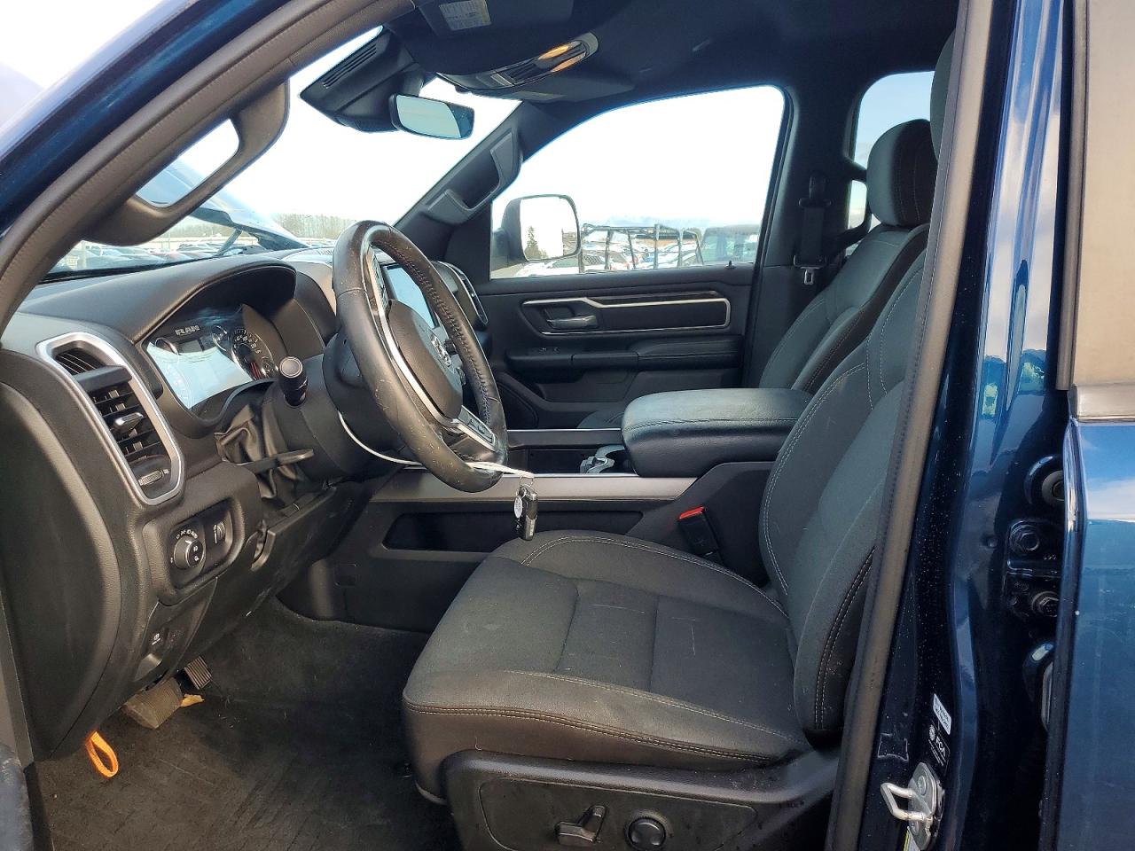 2023 RAM 1500 BIG HORN photo 13