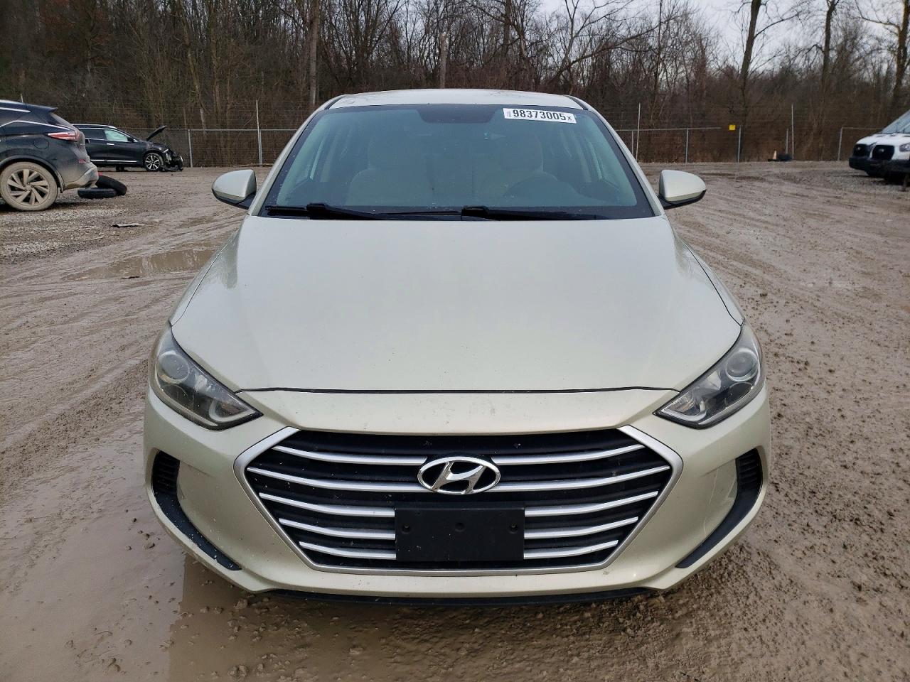 2017 HYUNDAI ELANTRA SE photo 5