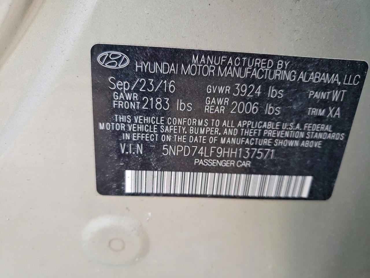 2017 HYUNDAI ELANTRA SE photo 12