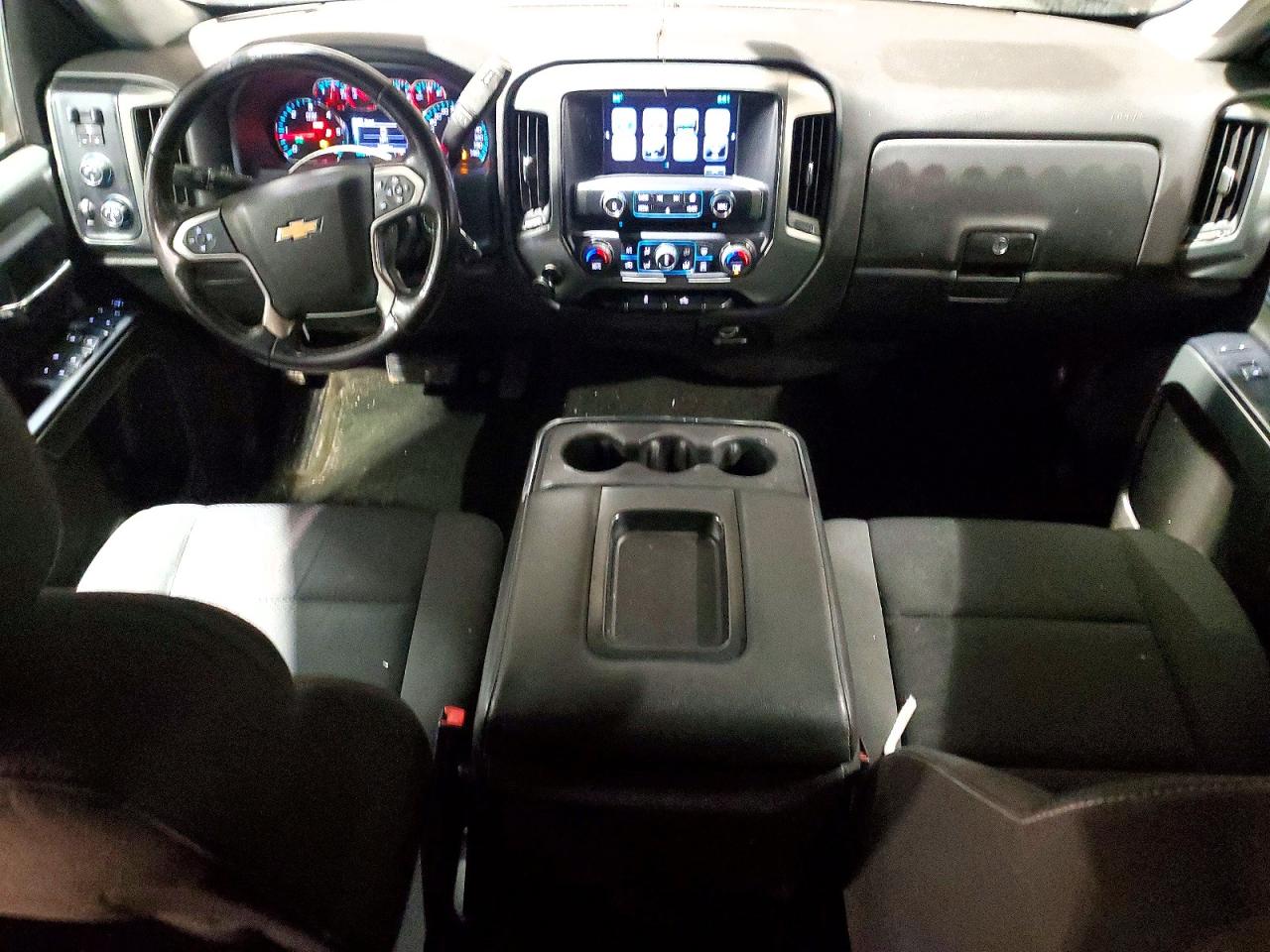 2018 CHEVROLET SILVERADO K1500 LT photo 8