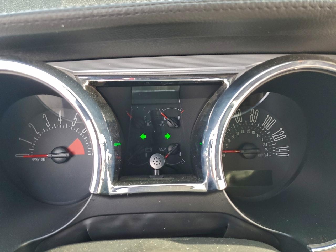 2008 FORD MUSTANG GT photo 9