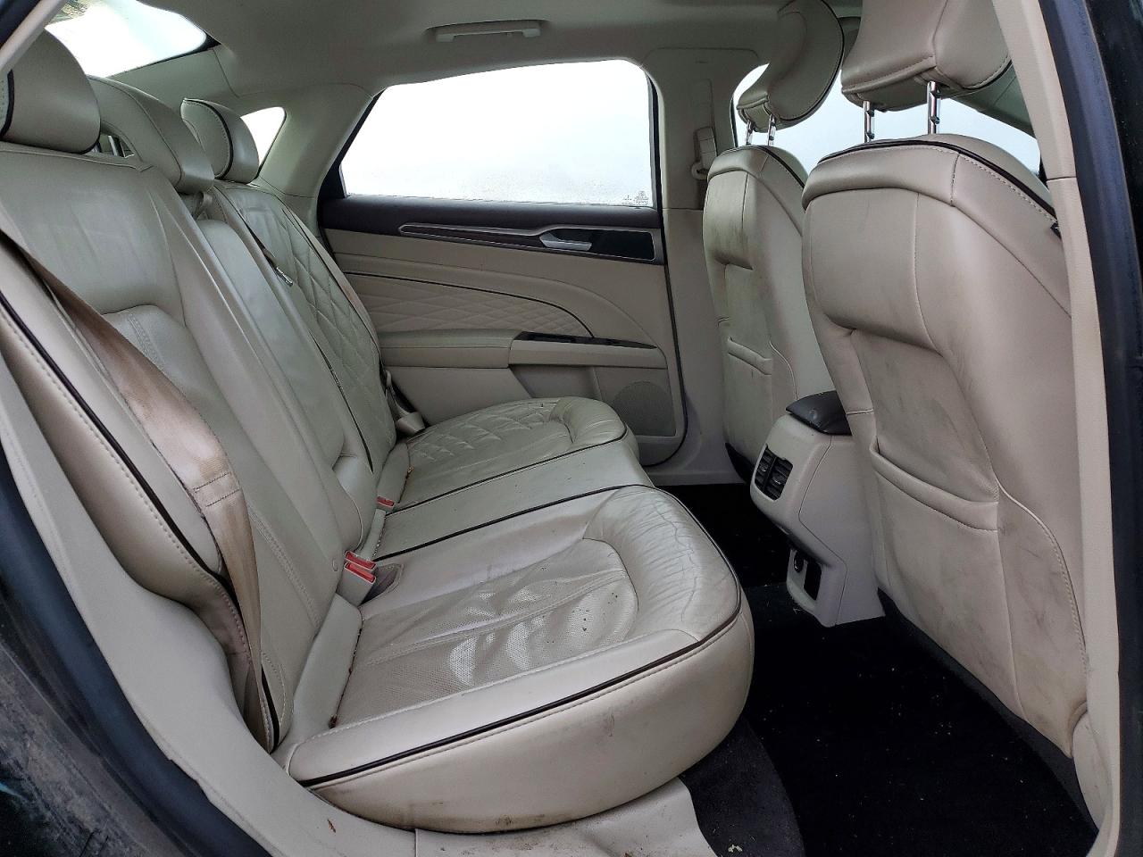 2017 FORD FUSION TITANIUM photo 10