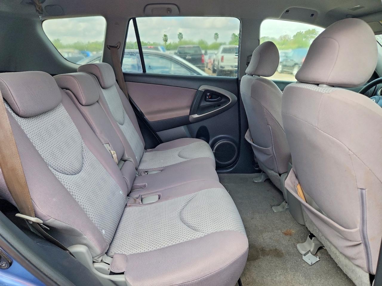 2007 TOYOTA RAV4 photo 10