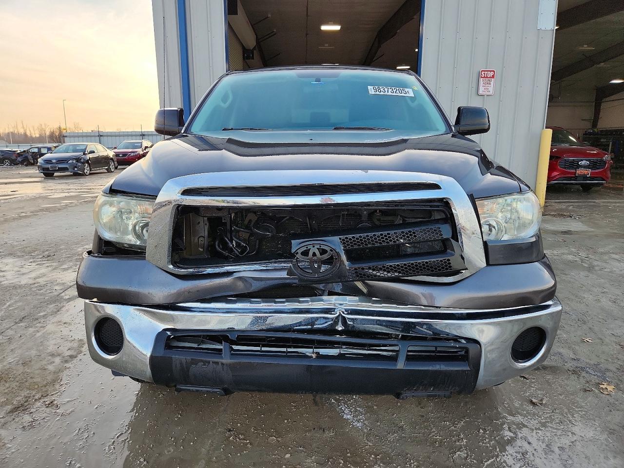 2011 TOYOTA TUNDRA GRADE photo 5