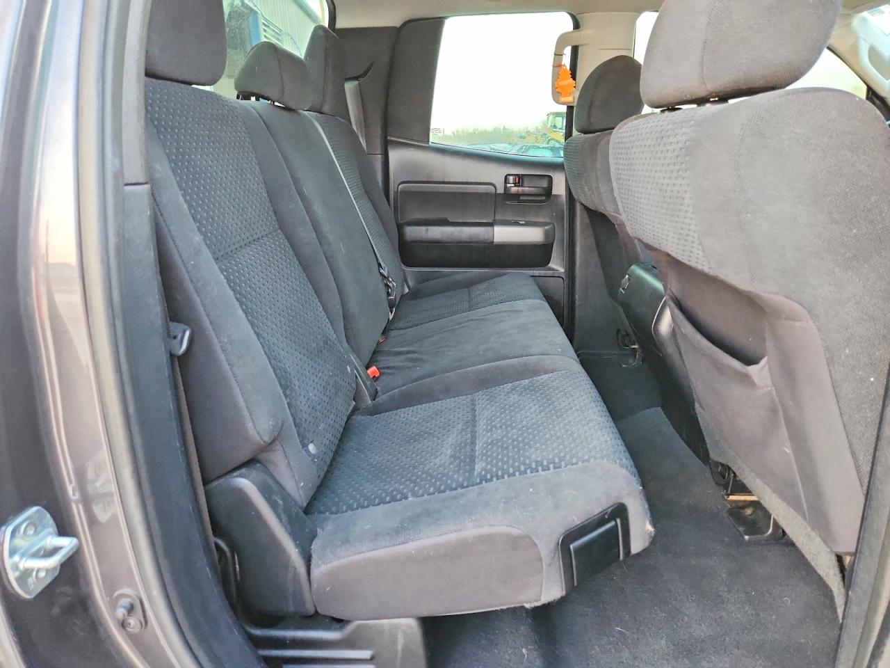 2011 TOYOTA TUNDRA GRADE photo 10