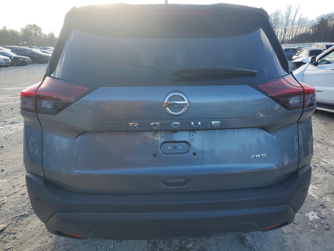 2021 NISSAN ROGUE S photo 6