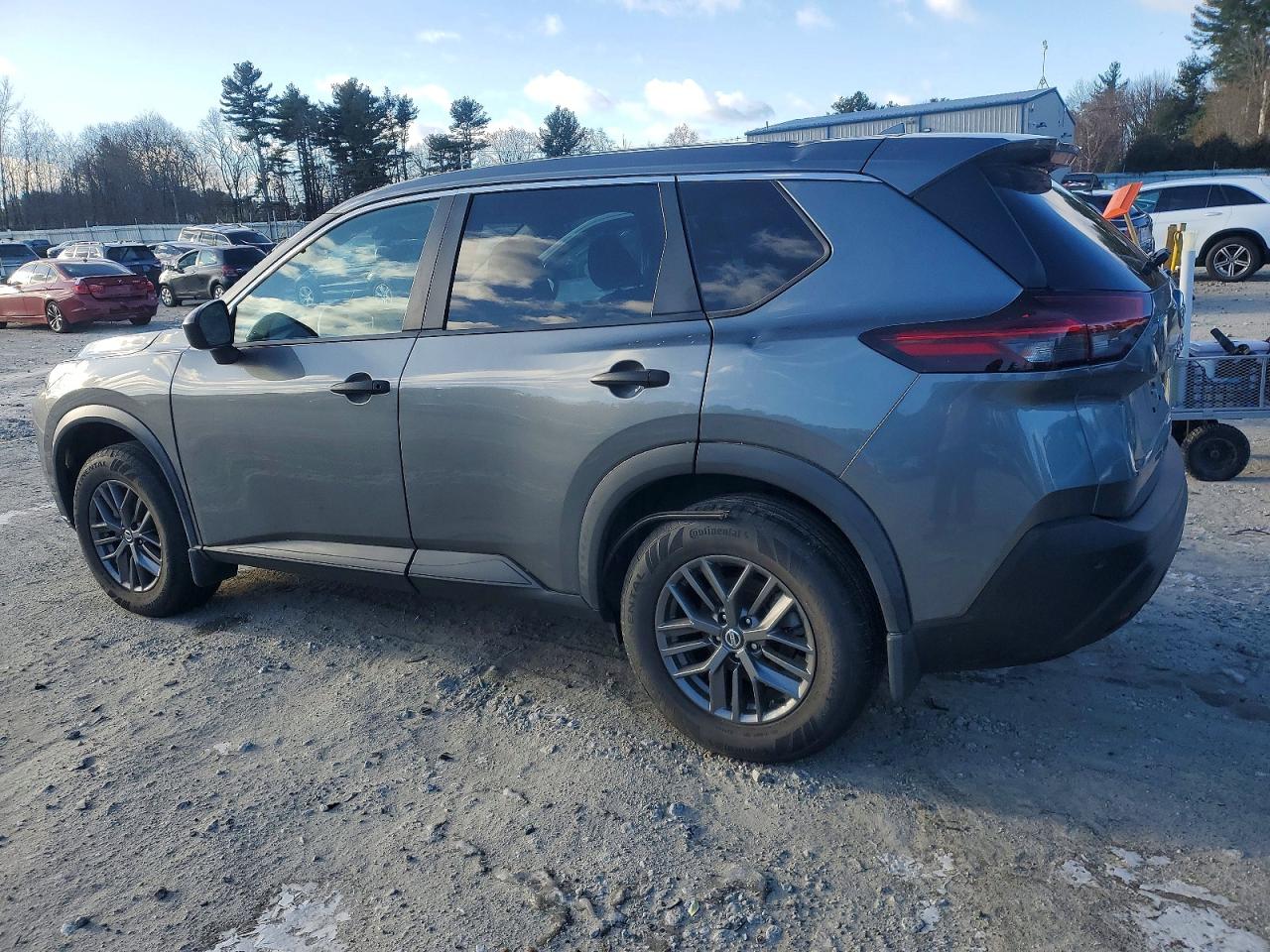 2021 NISSAN ROGUE S photo 2
