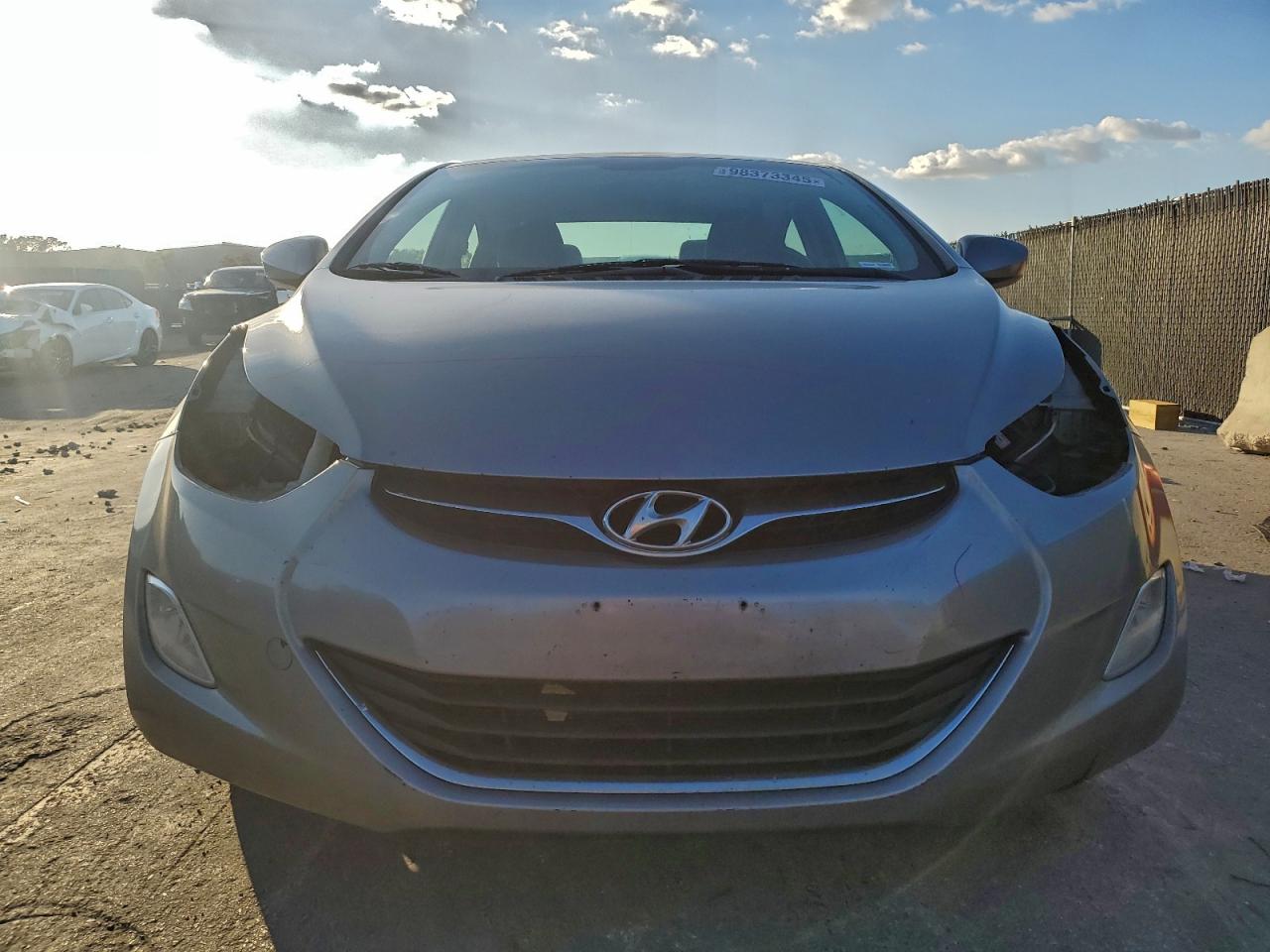 2013 HYUNDAI ELANTRA GLS photo 5