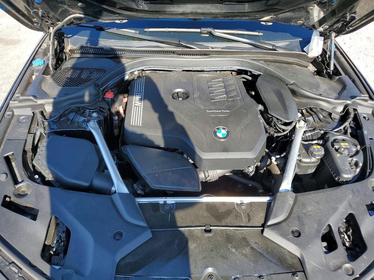 2021 BMW 530 XI photo 11
