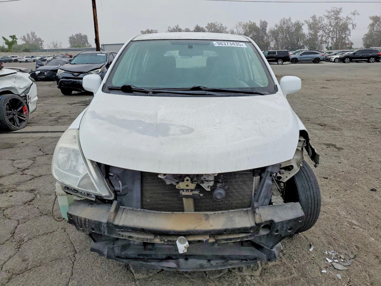 2011 NISSAN VERSA S photo 5