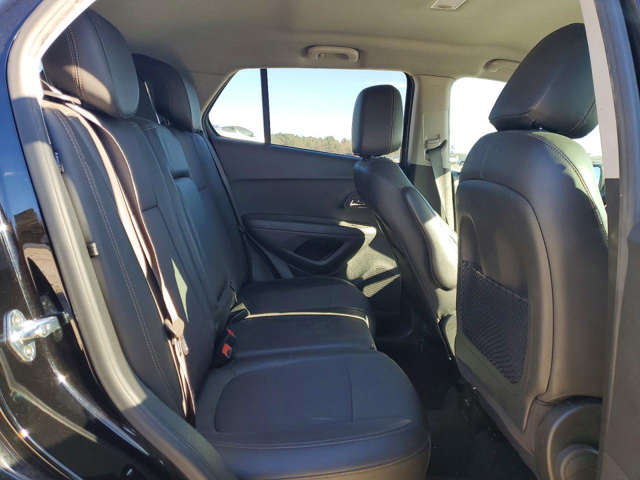 2020 CHEVROLET TRAX 1LT photo 11