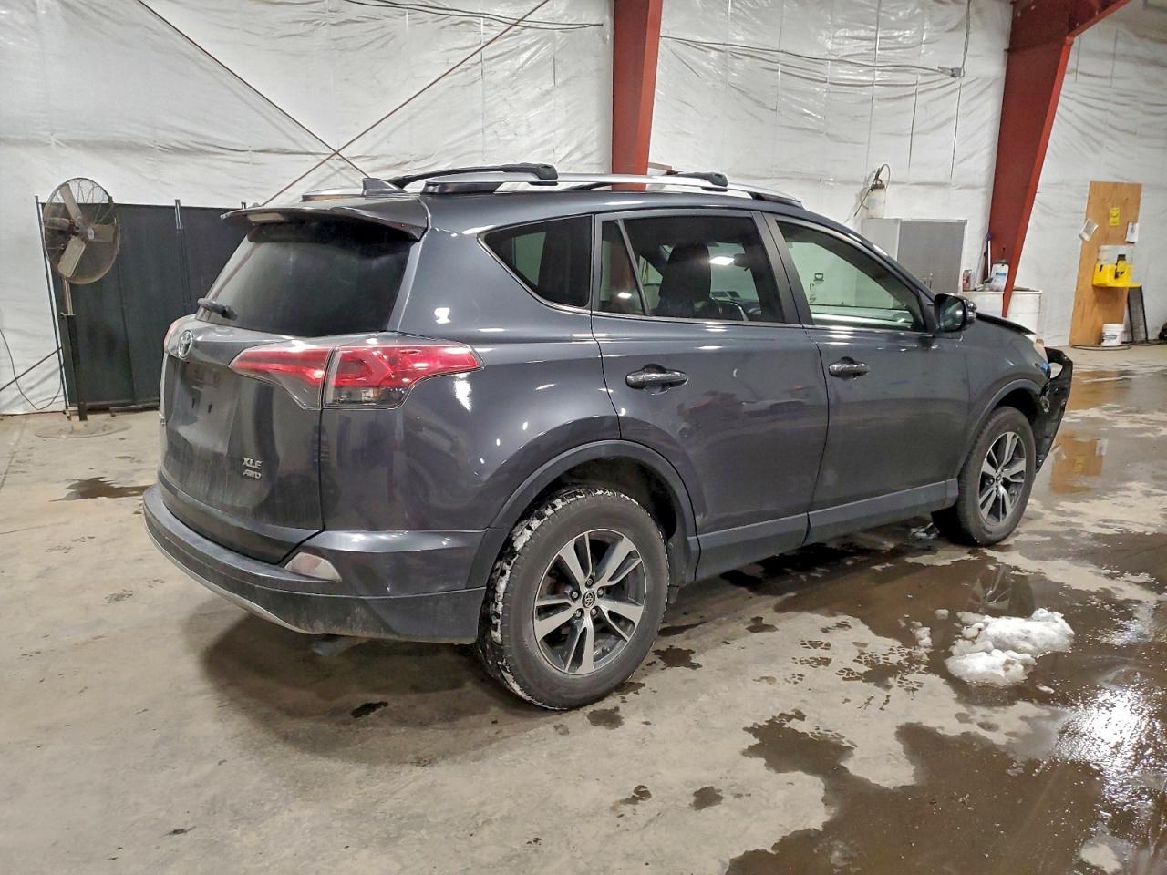 2018 TOYOTA RAV4 ADVENTURE photo 3