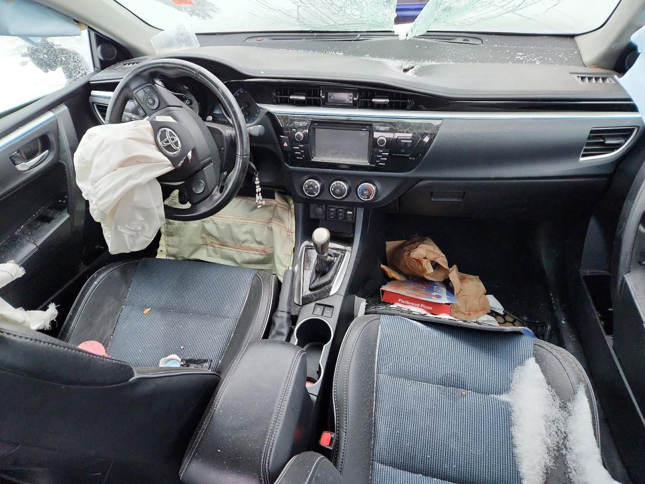 2016 TOYOTA COROLLA L photo 8