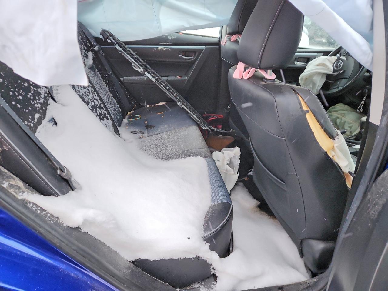 2016 TOYOTA COROLLA L photo 10