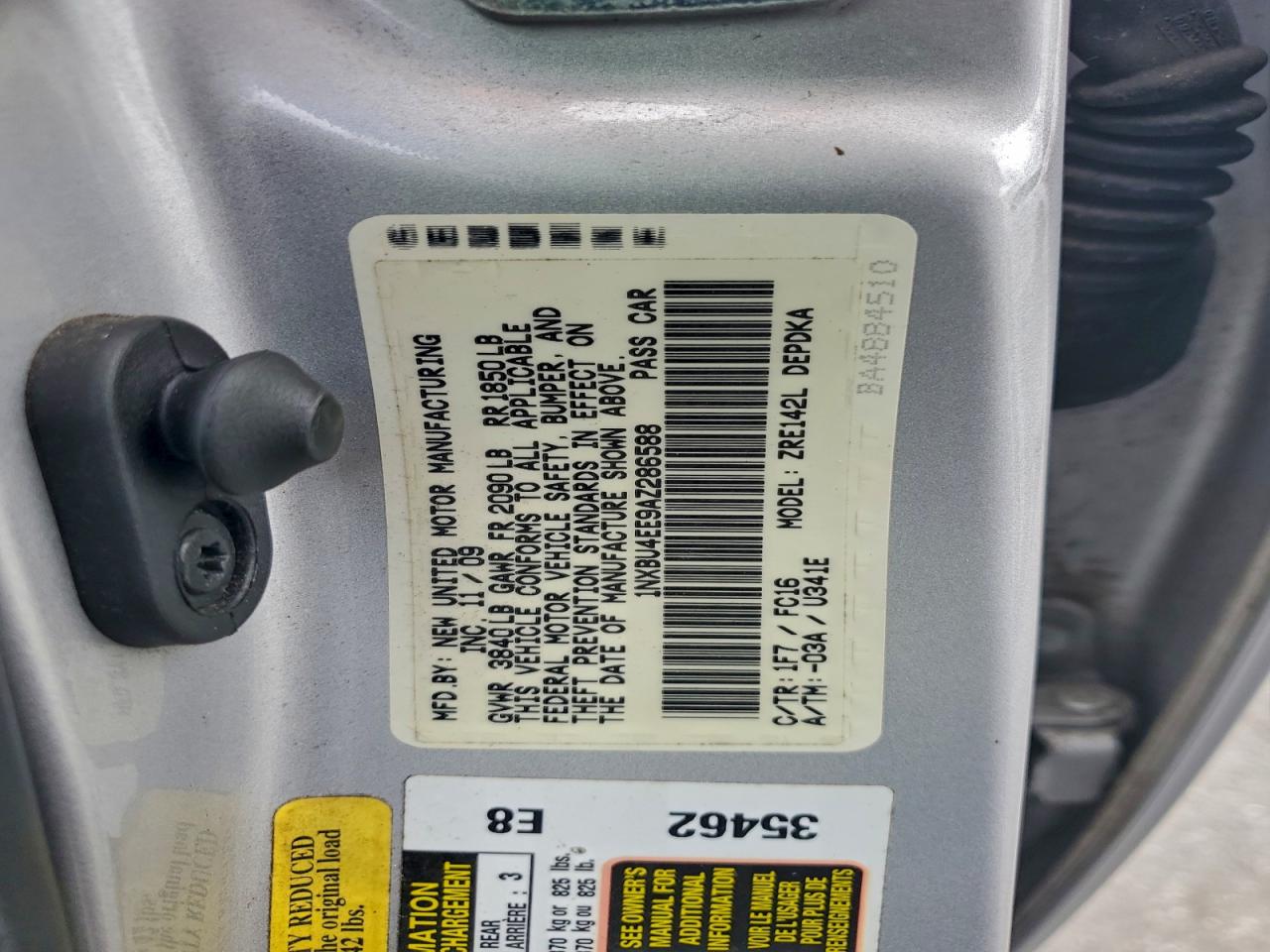 2010 TOYOTA COROLLA BASE photo 12