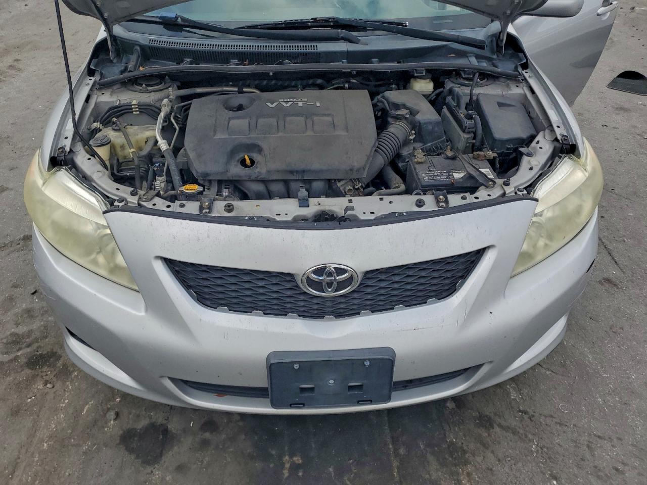 2010 TOYOTA COROLLA BASE photo 11