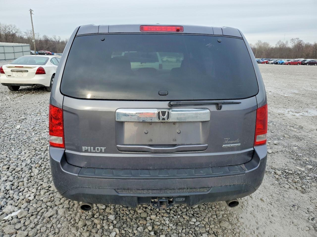 2015 HONDA PILOT SE photo 6