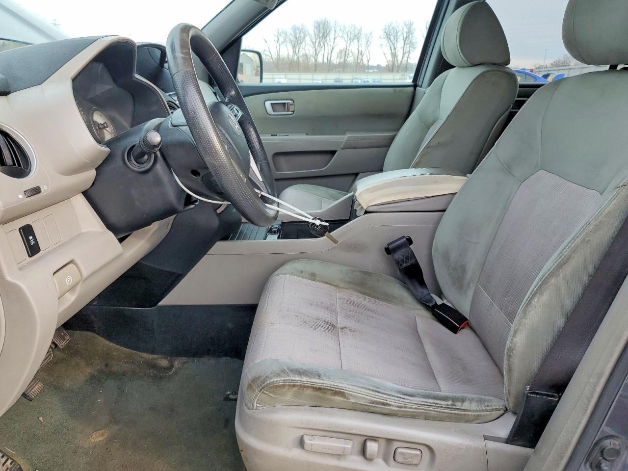 2015 HONDA PILOT SE photo 7