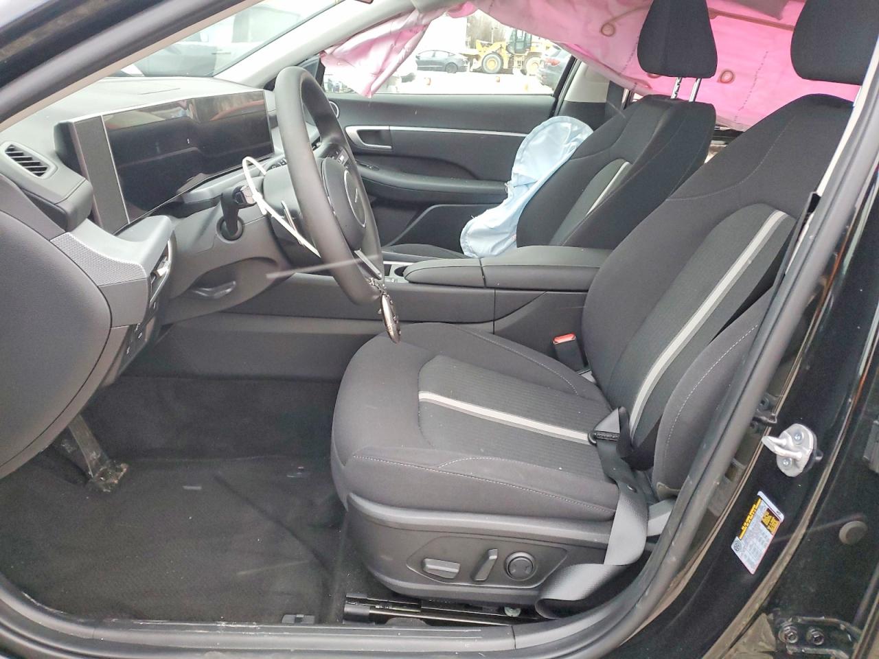 2025 HYUNDAI SONATA SEL photo 7