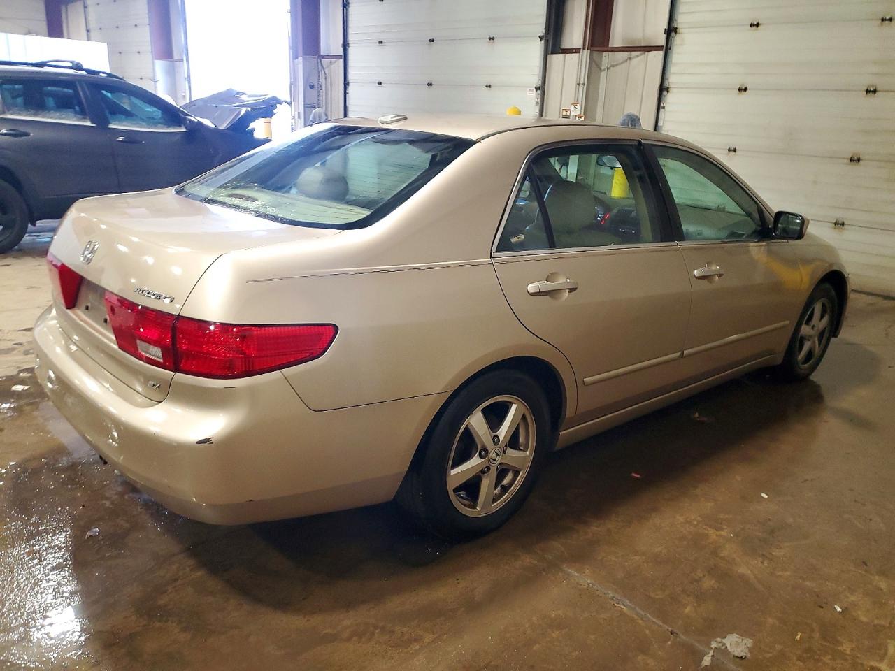 2005 HONDA ACCORD EX photo 3