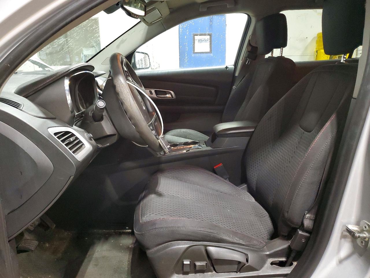 2015 GMC TERRAIN SLE photo 7