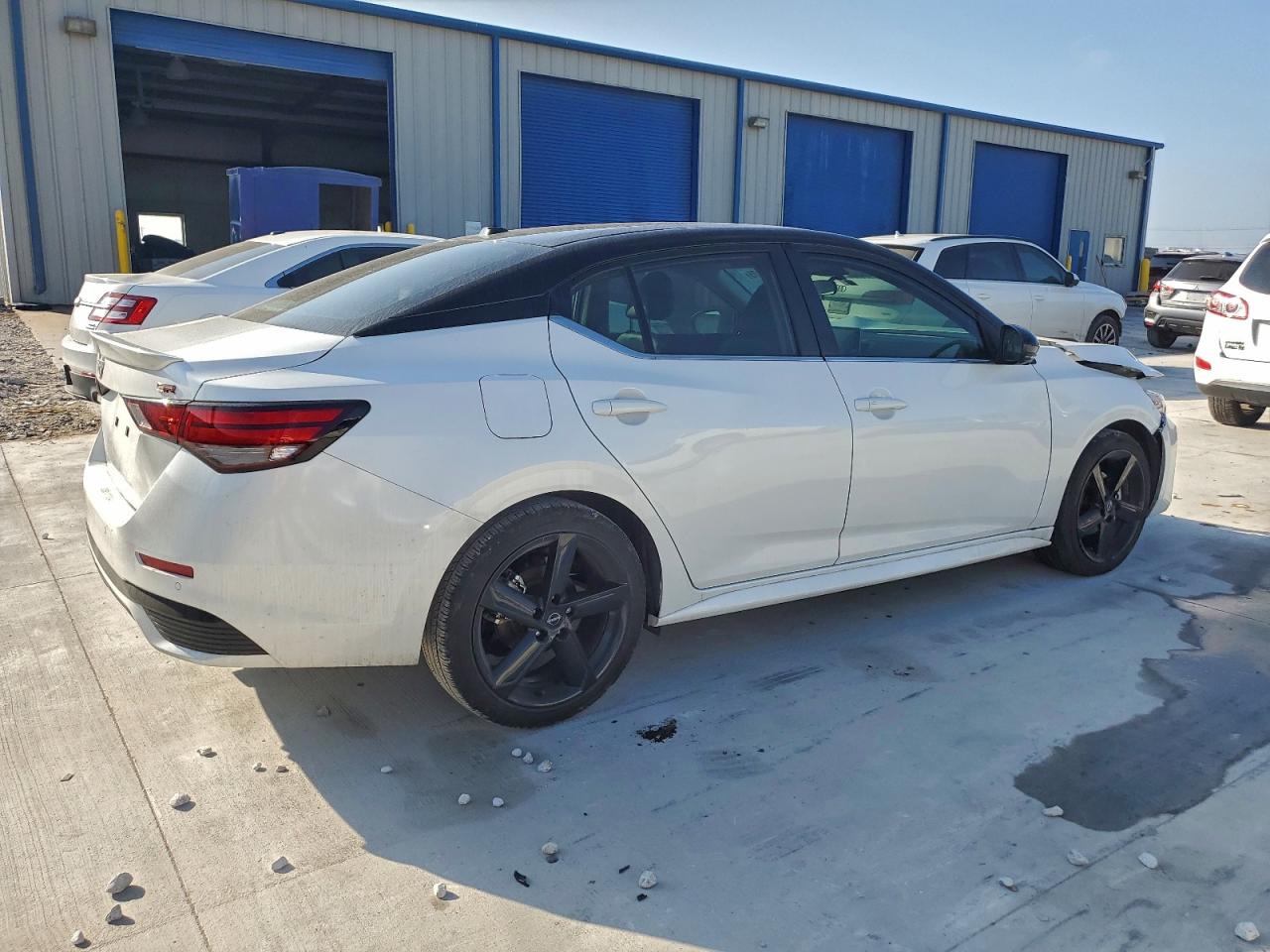 2024 NISSAN SENTRA SR photo 3