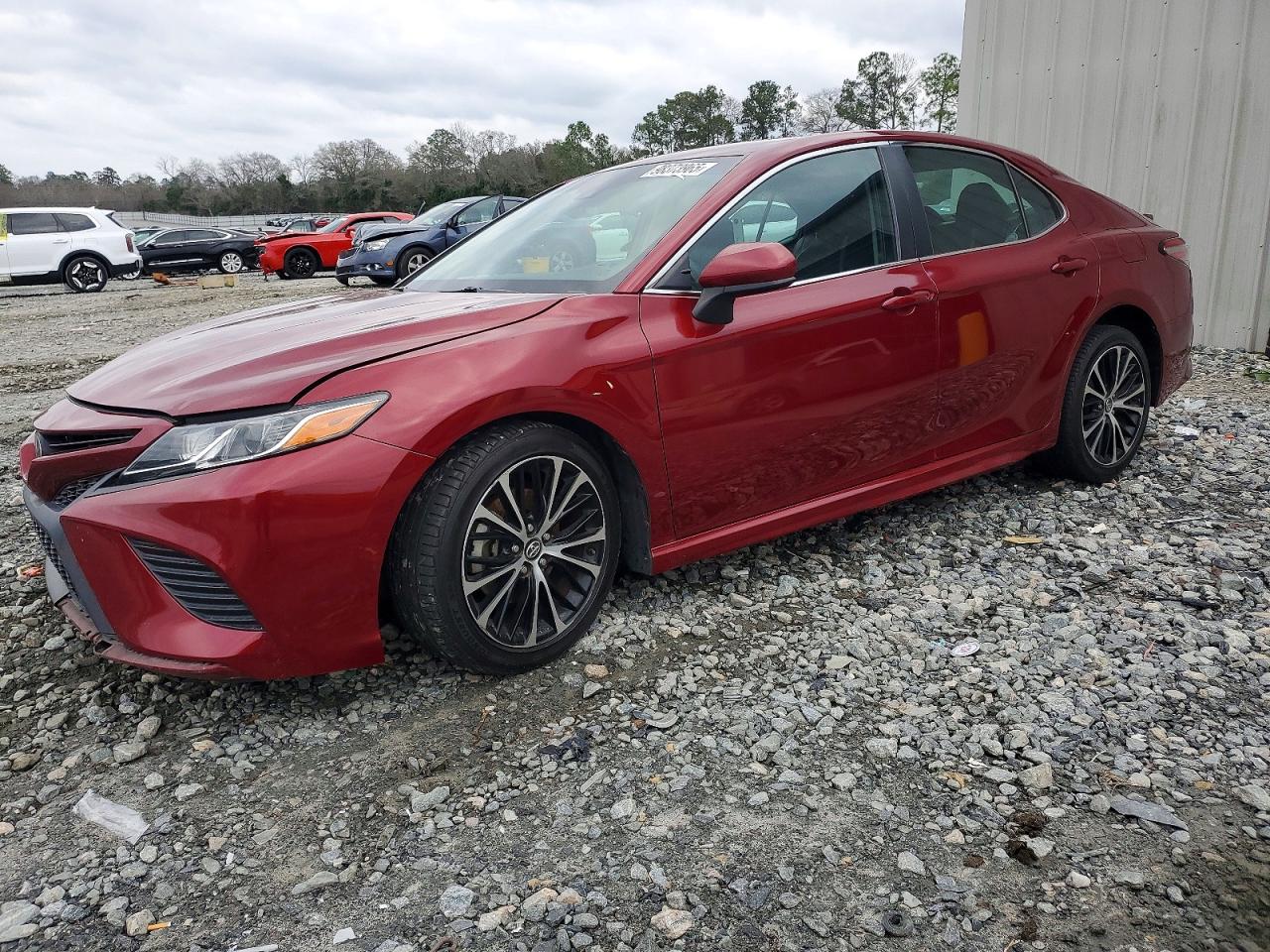 2018 TOYOTA CAMRY